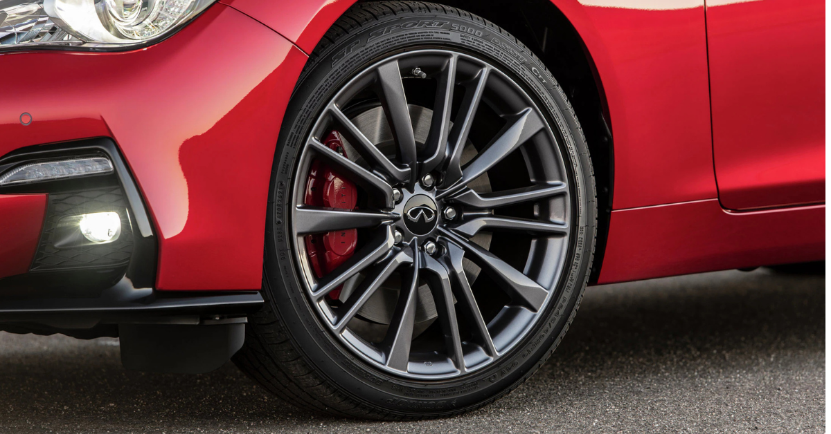 2024 INFINITI Q50 wheel up close