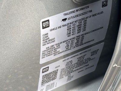 2025 GMC Sierra 1500 SLT