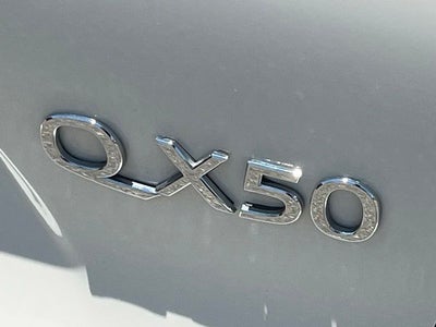 2021 INFINITI QX50 LUXE