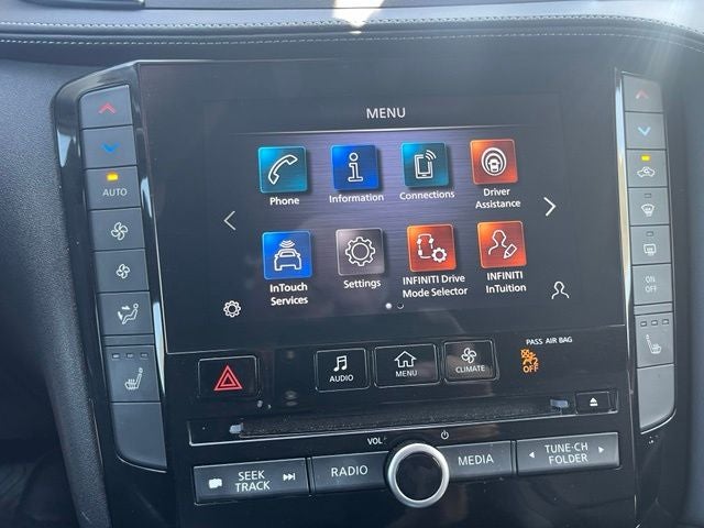 2022 INFINITI QX50 LUXE FWD