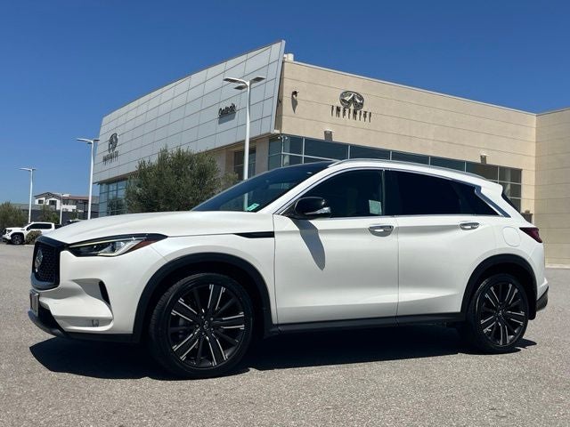 2022 INFINITI QX50 LUXE FWD