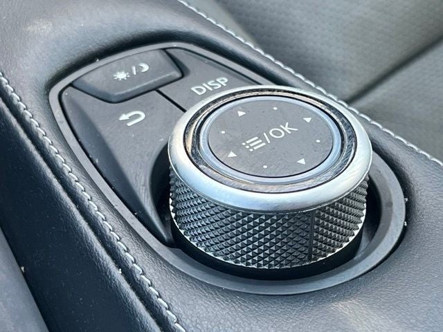 2022 INFINITI QX50 LUXE FWD