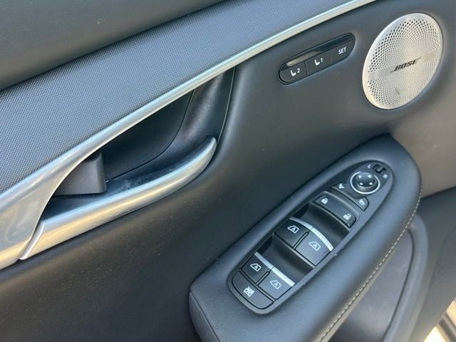 2023 INFINITI QX50 LUXE FWD