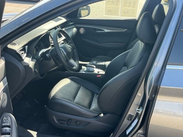 2023 INFINITI QX50 LUXE FWD