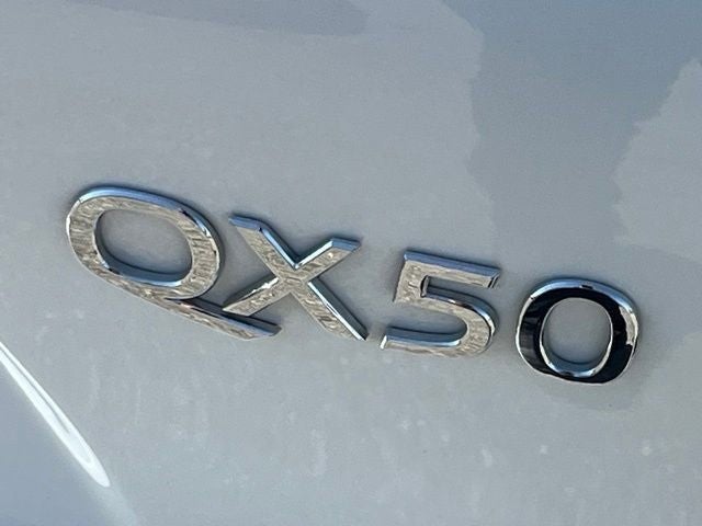 2024 INFINITI QX50 LUXE FWD