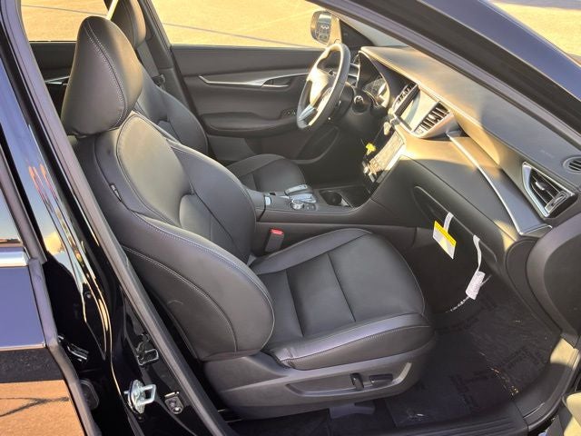 2025 INFINITI QX50 LUXE