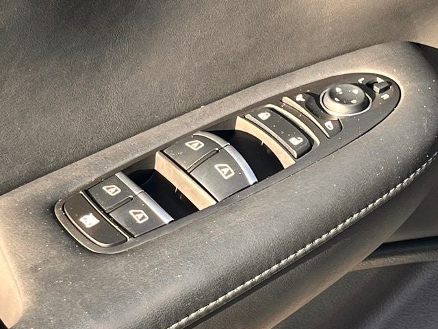 2025 INFINITI QX50 LUXE