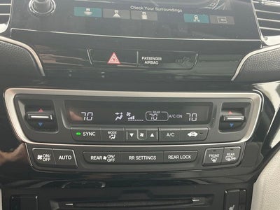 2022 Honda Pilot Touring 7 Passenger