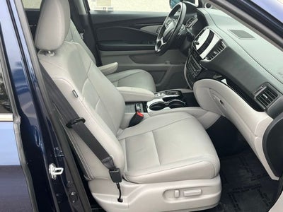 2022 Honda Pilot Touring 7 Passenger