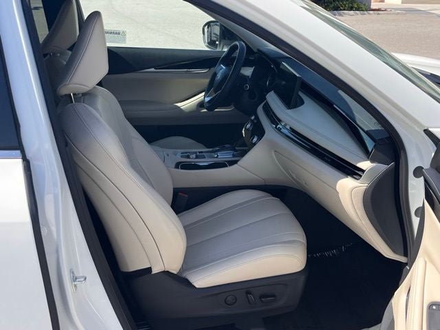 2025 INFINITI QX60 PURE