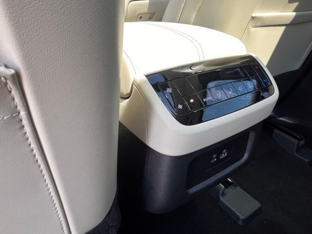 2025 INFINITI QX60 Pure FWD