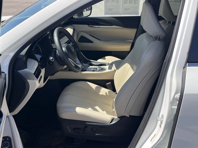2025 INFINITI QX60 Pure FWD