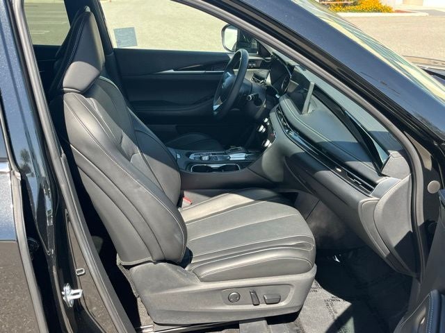 2025 INFINITI QX60 Pure AWD