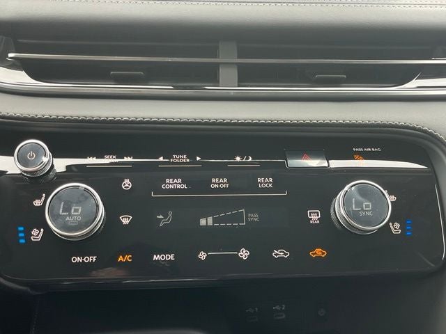 2027 INFINITI QX60 Luxe FWD
