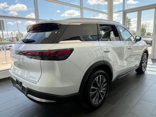 2027 INFINITI QX60 Luxe FWD