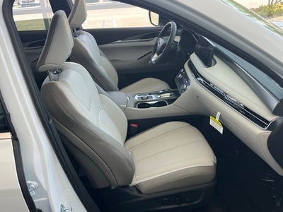 2027 INFINITI QX60 Luxe FWD