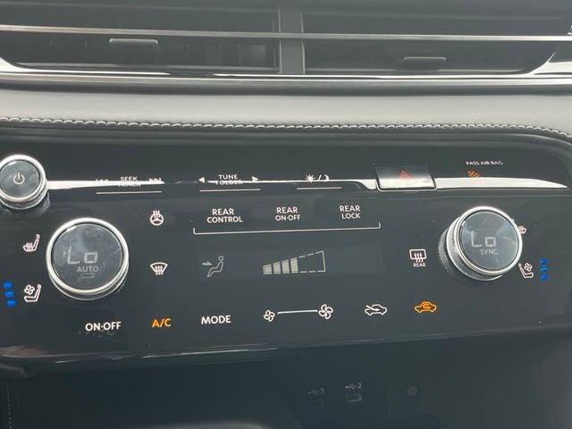 2027 INFINITI QX60 Luxe FWD