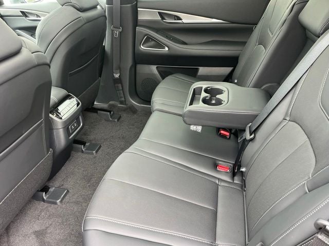 2027 INFINITI QX60 Luxe FWD