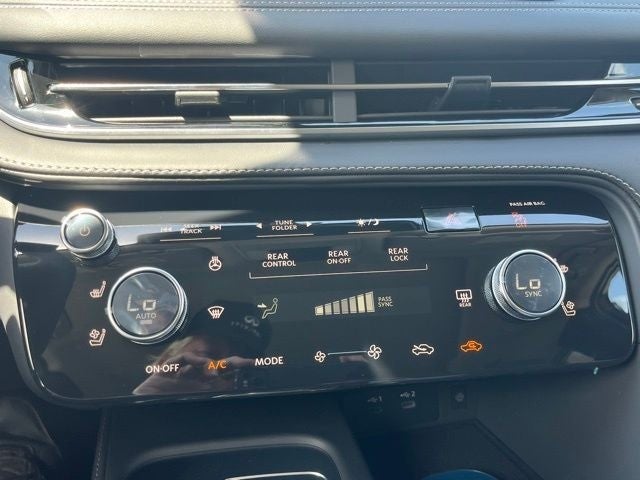 2027 INFINITI QX60 Luxe FWD