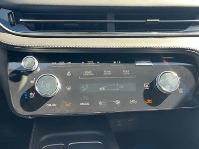 2027 INFINITI QX60 Luxe FWD