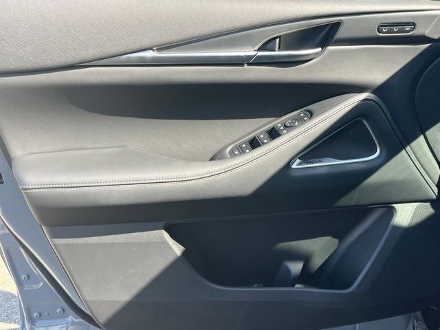 2027 INFINITI QX60 Luxe FWD