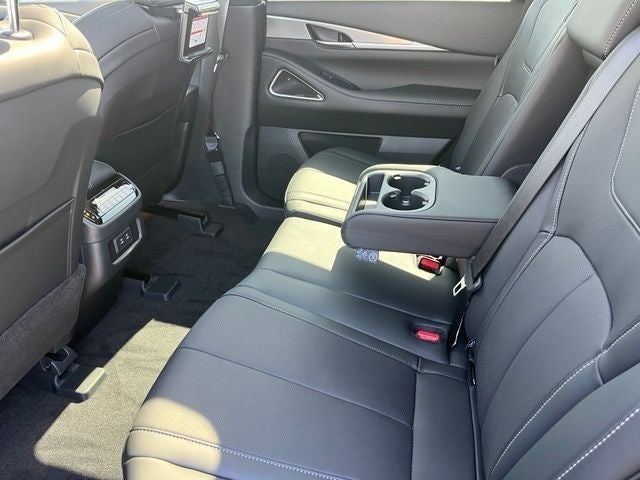 2027 INFINITI QX60 Luxe FWD