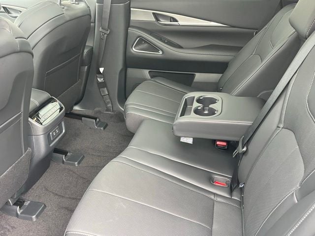 2027 INFINITI QX60 Luxe FWD