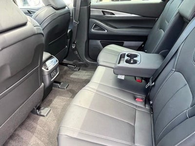 2027 INFINITI QX60 Luxe FWD