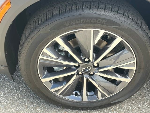 2027 INFINITI QX60 Luxe FWD