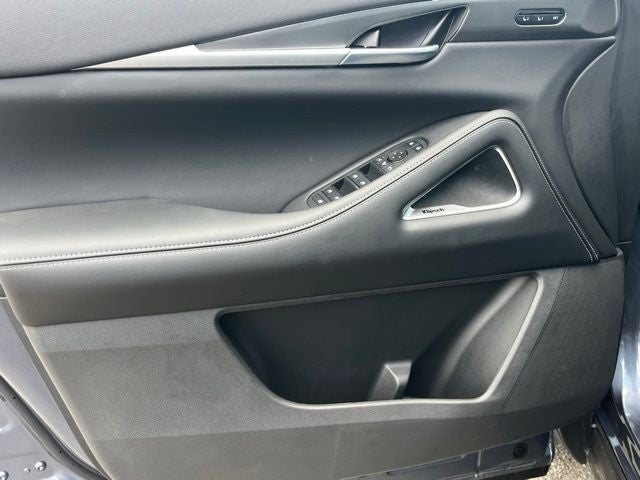 2027 INFINITI QX60 Luxe FWD