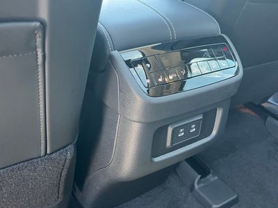 2027 INFINITI QX60 Luxe FWD