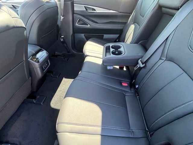2027 INFINITI QX60 Luxe FWD