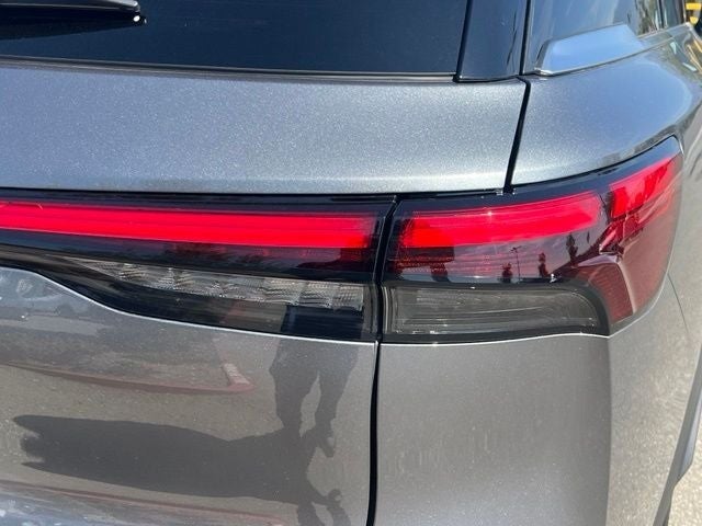 2027 INFINITI QX60 Luxe FWD