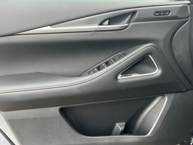 2027 INFINITI QX60 Luxe FWD