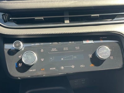 2027 INFINITI QX60 Luxe FWD