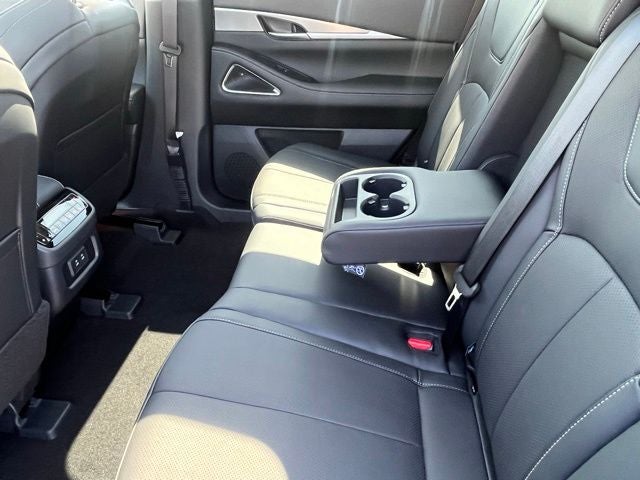 2027 INFINITI QX60 Luxe FWD
