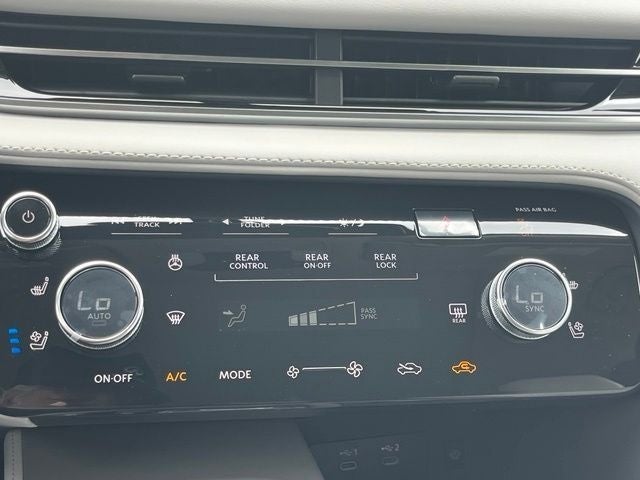 2027 INFINITI QX60 Luxe FWD