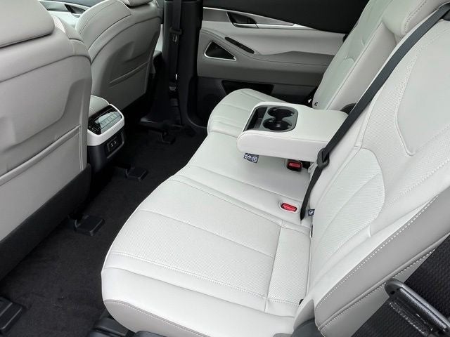 2027 INFINITI QX60 Luxe FWD