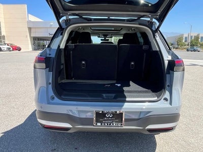 2027 INFINITI QX60 LUXE