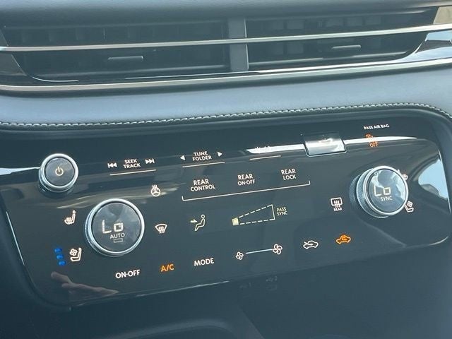 2027 INFINITI QX60 Luxe AWD