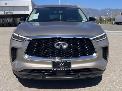 2025 INFINITI QX60 LUXE