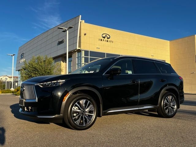 2026 INFINITI QX60 LUXE