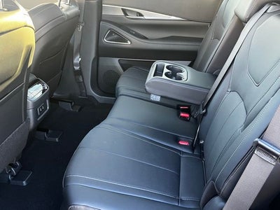 2026 INFINITI QX60 LUXE