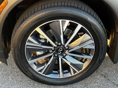 2026 INFINITI QX60 LUXE