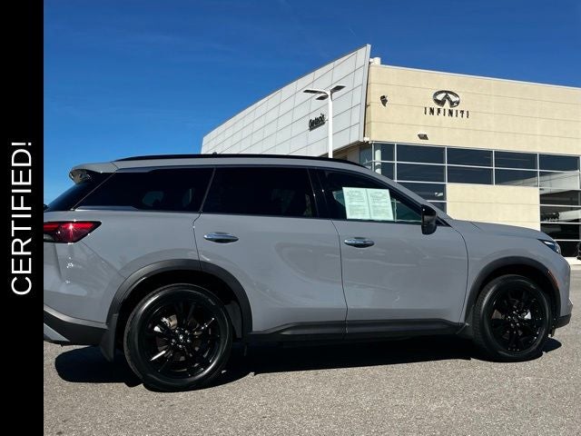 2025 INFINITI QX60 LUXE