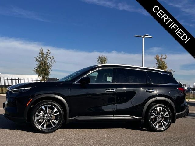 2023 INFINITI QX60 LUXE