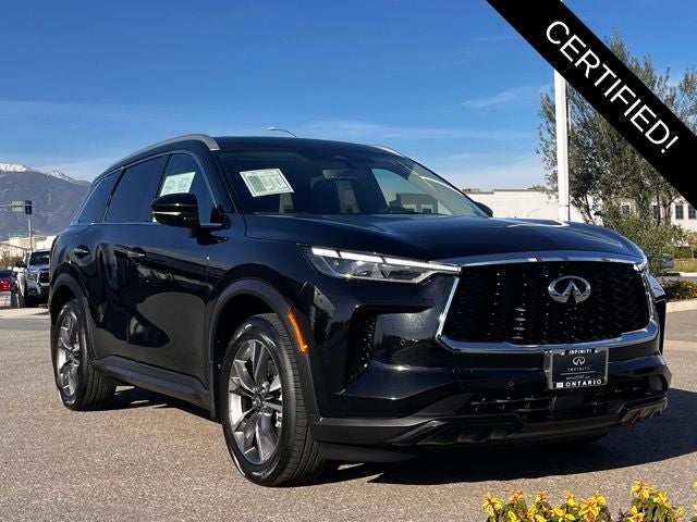 2023 INFINITI QX60 LUXE