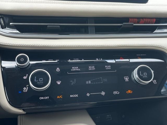 2023 INFINITI QX60 LUXE FWD