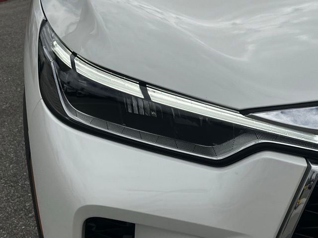 2023 INFINITI QX60 LUXE FWD