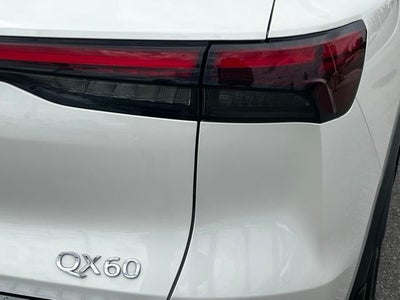 2023 INFINITI QX60 LUXE FWD